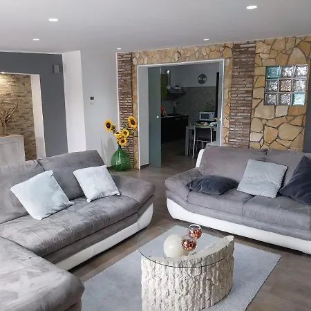 Holiday home La Rosa Dell'etna Mascalucia