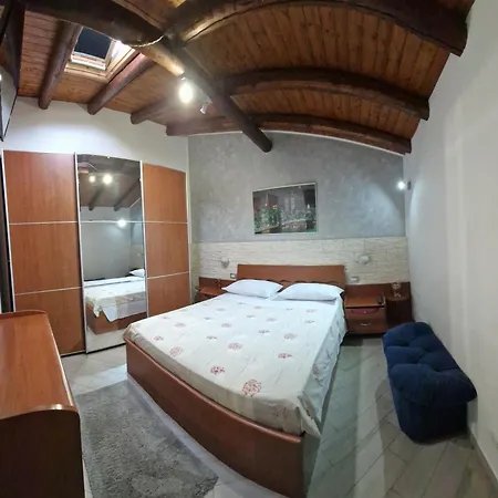 La Rosa Dell'etna Holiday home *